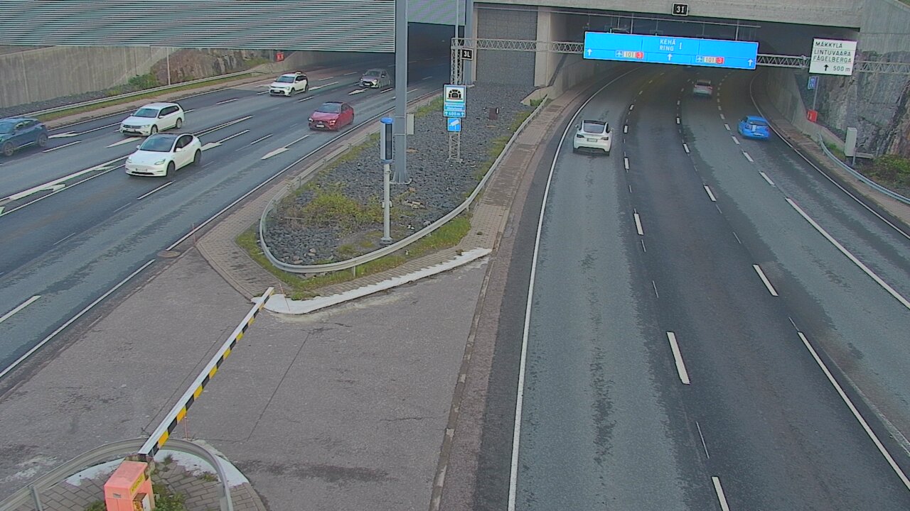Weather Camera Image Road 101 Mestarintunneli, puomi, Espoo, Uusimaa