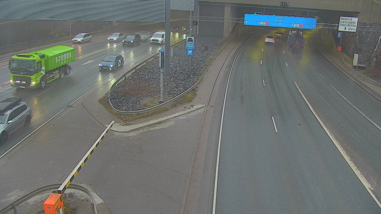 Weather Camera Image Väg 101 Mestarintunneli, puomi, Espoo, Uusimaa