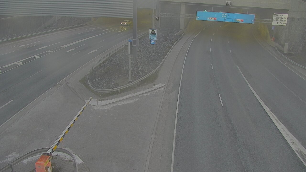 Weather Camera Image Väg 101 Mestarintunneli, puomi, Espoo, Uusimaa