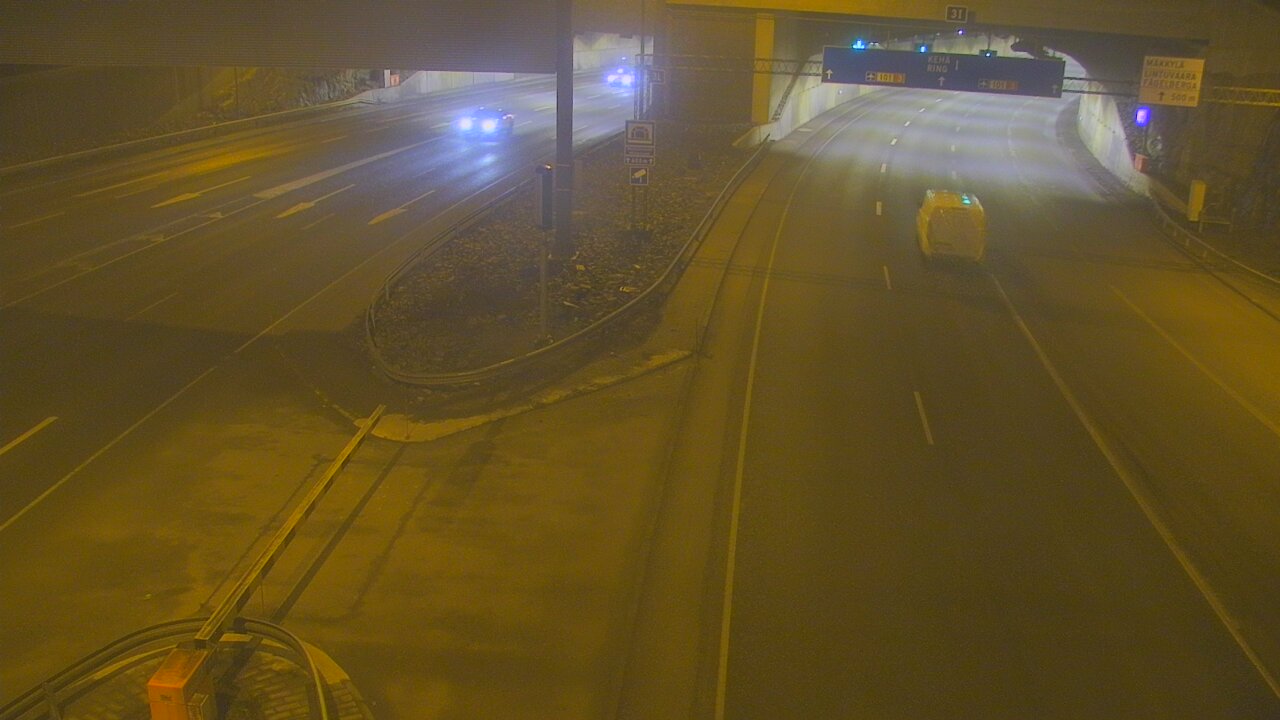 Weather Camera Image Väg 101 Mestarintunneli, puomi, Espoo, Uusimaa