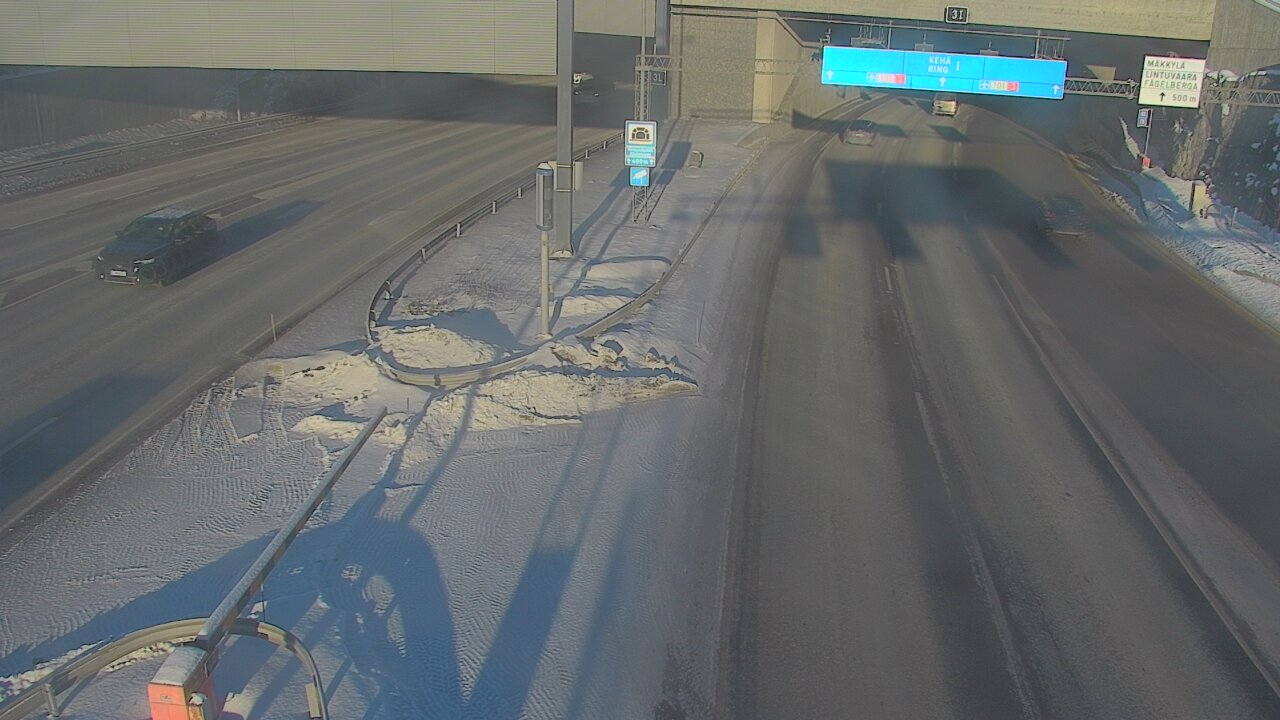 Weather Camera Image Road 101 Mestarintunneli, puomi, Espoo, Uusimaa