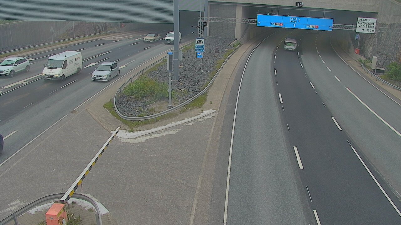 Weather Camera Image Road 101 Mestarintunneli, puomi, Espoo, Uusimaa