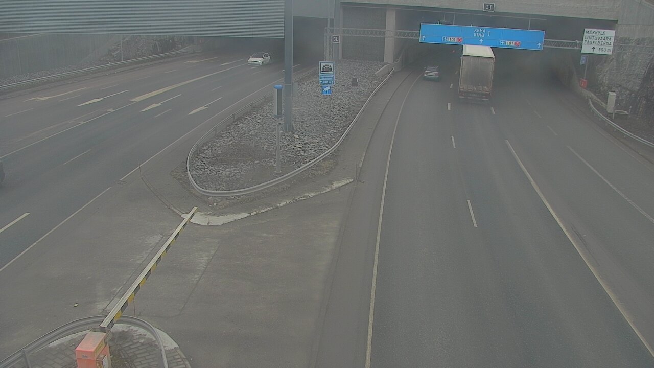 Weather Camera Image Väg 101 Mestarintunneli, puomi, Espoo, Uusimaa