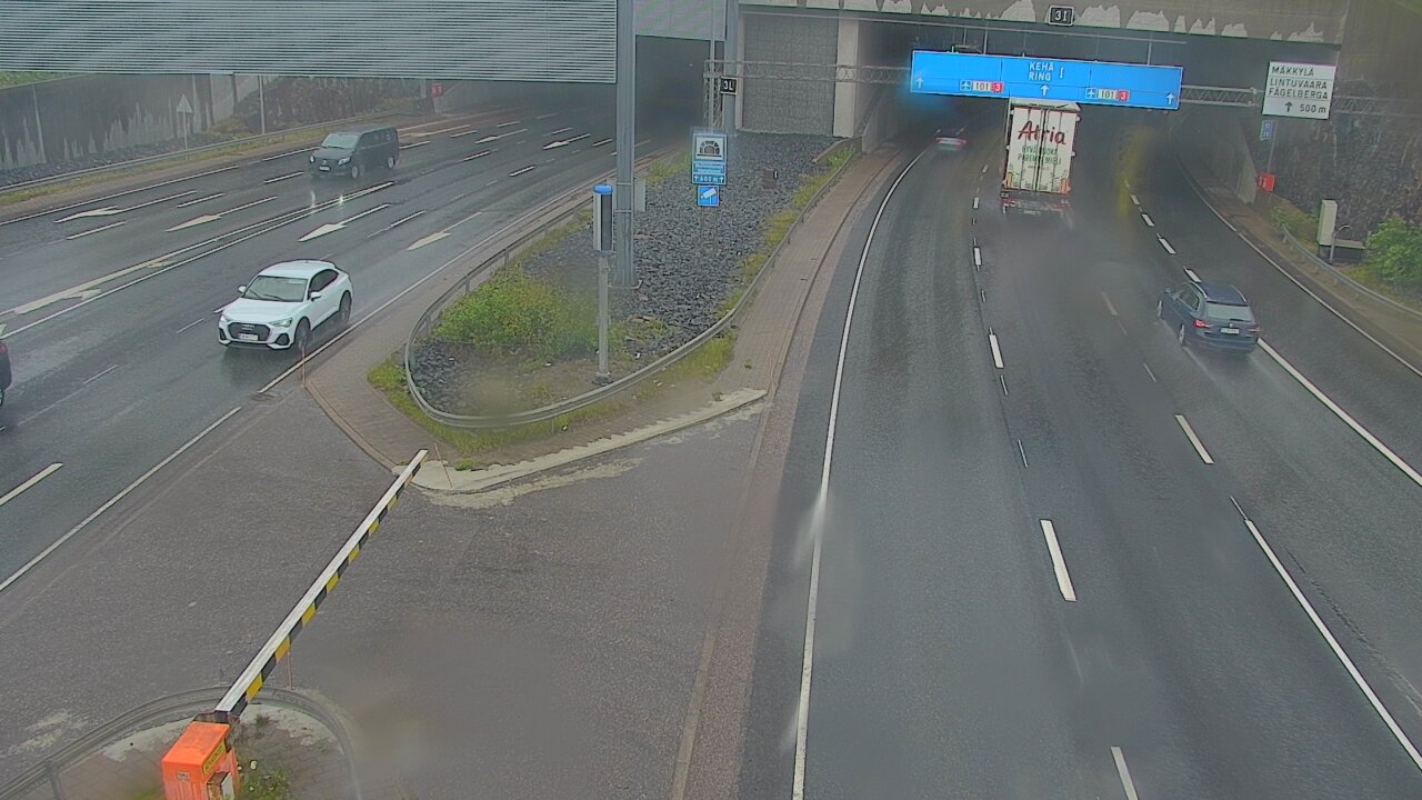 Weather Camera Image Road 101 Mestarintunneli, puomi, Espoo, Uusimaa