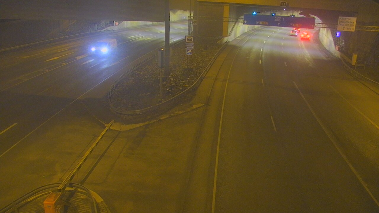Weather Camera Image Väg 101 Mestarintunneli, puomi, Espoo, Uusimaa