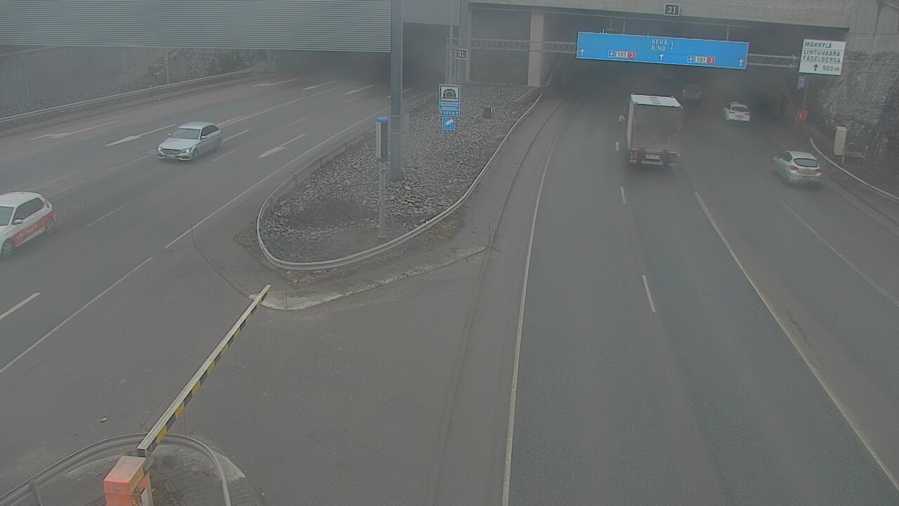 Weather Camera Image Road 101 Mestarintunneli, puomi, Espoo, Uusimaa