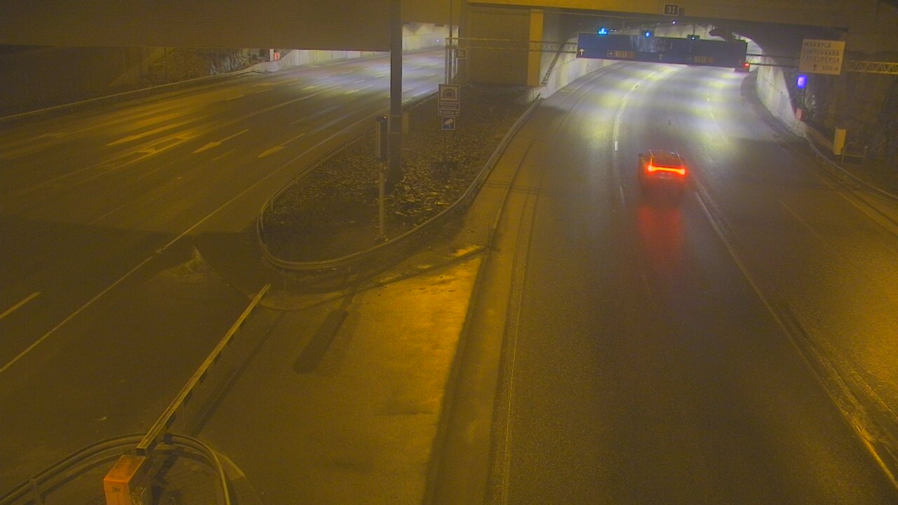 Kelikamerat Kuva Tie 101 Mestarintunneli, puomi länsi, Espoo, Uusimaa