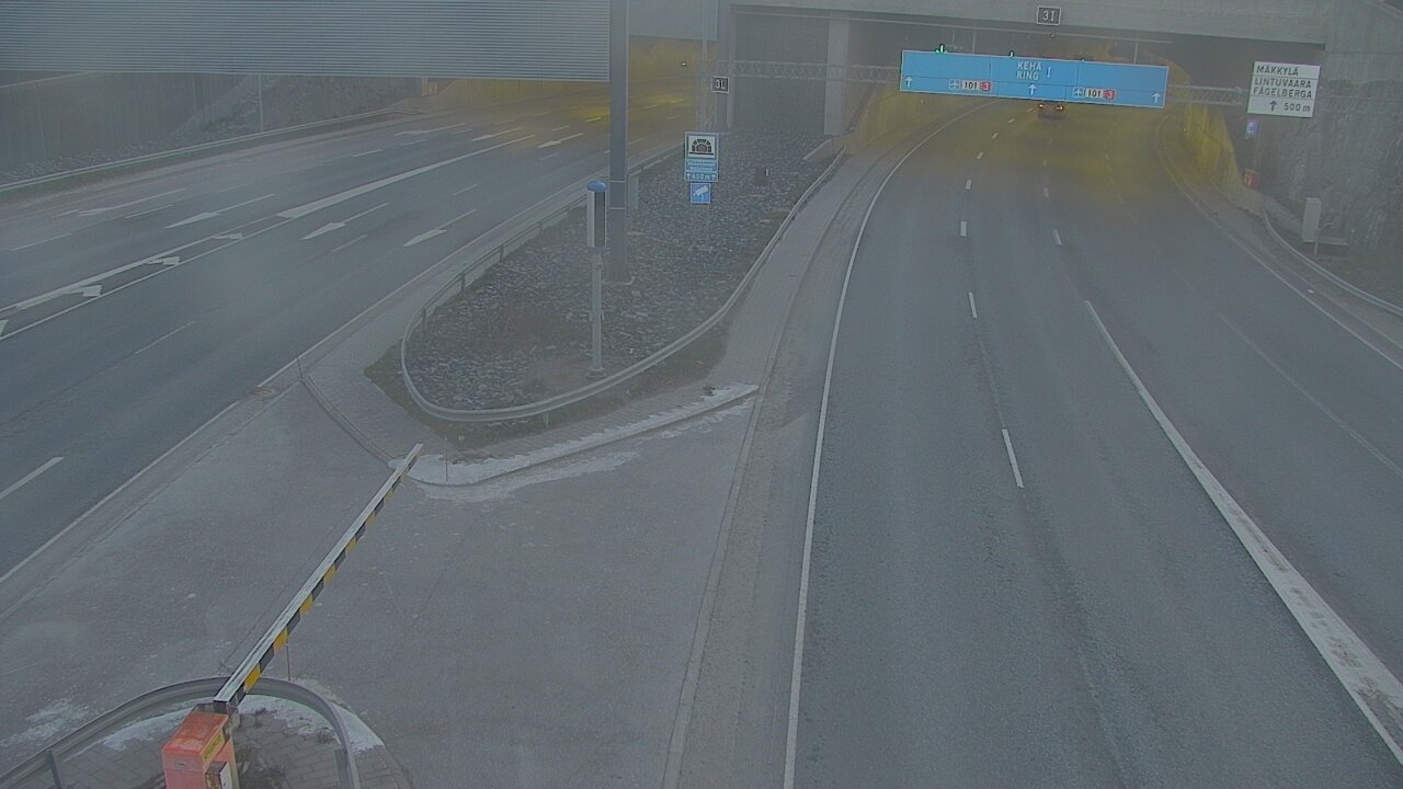 Weather Camera Image Väg 101 Mestarintunneli, puomi, Espoo, Uusimaa