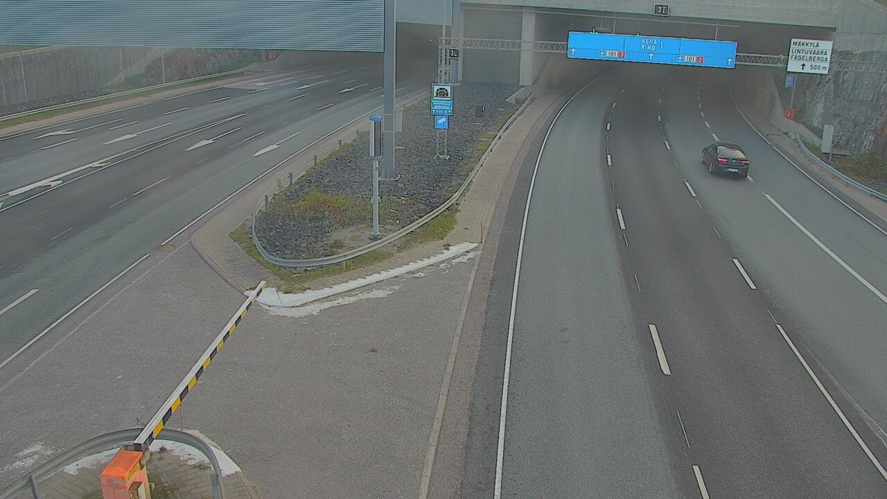 Weather Camera Image Väg 101 Mestarintunneli, puomi, Espoo, Uusimaa