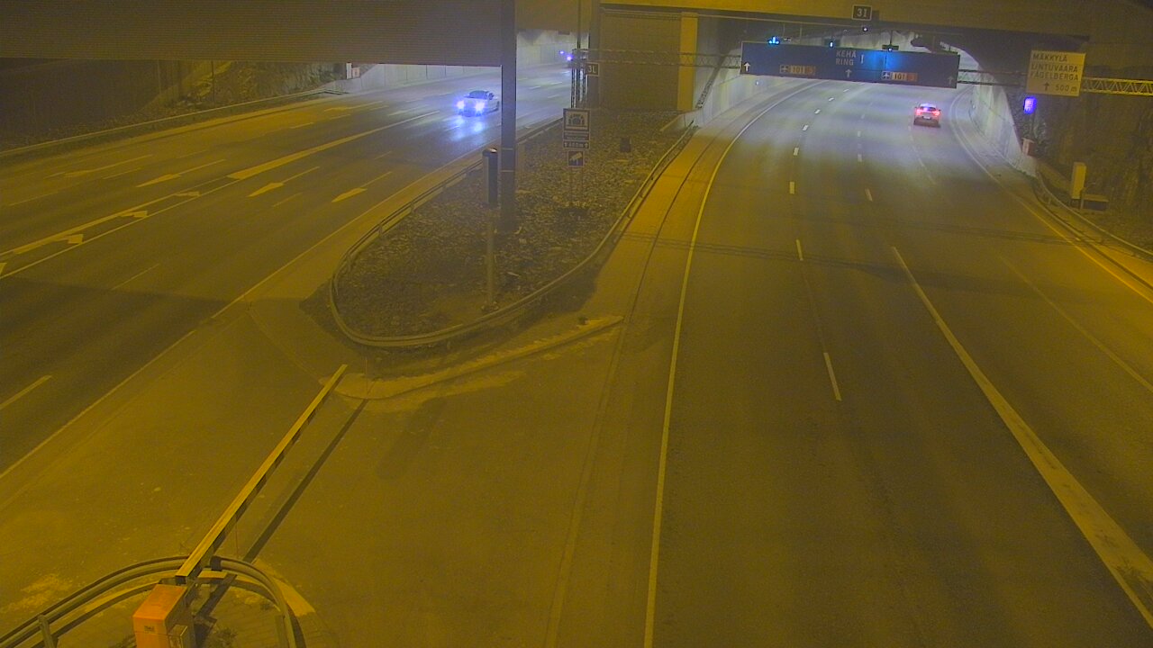 Weather Camera Image Road 101 Mestarintunneli, puomi, Espoo, Uusimaa