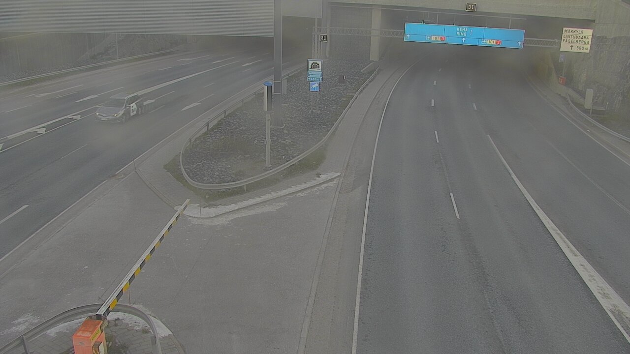 Weather Camera Image Väg 101 Mestarintunneli, puomi, Espoo, Uusimaa