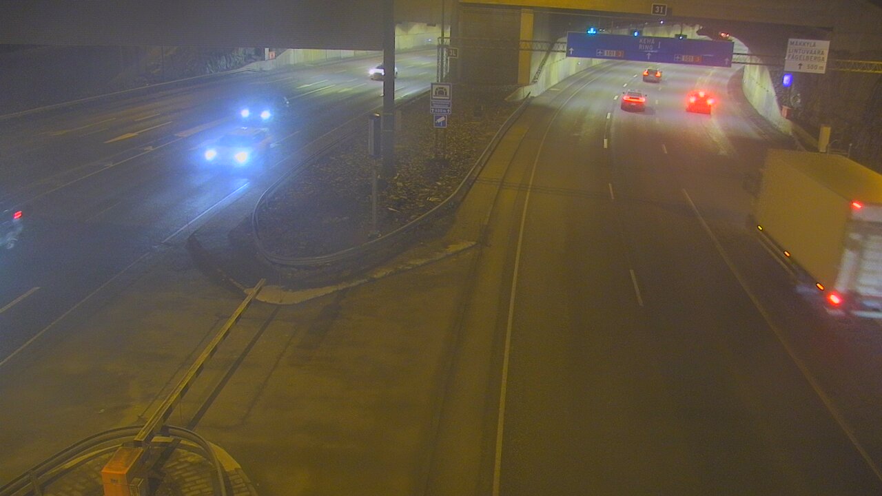 Weather Camera Image Väg 101 Mestarintunneli, puomi, Espoo, Uusimaa