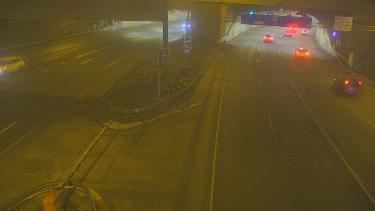 Weather Camera Image Väg 101 Mestarintunneli, puomi, Espoo, Uusimaa