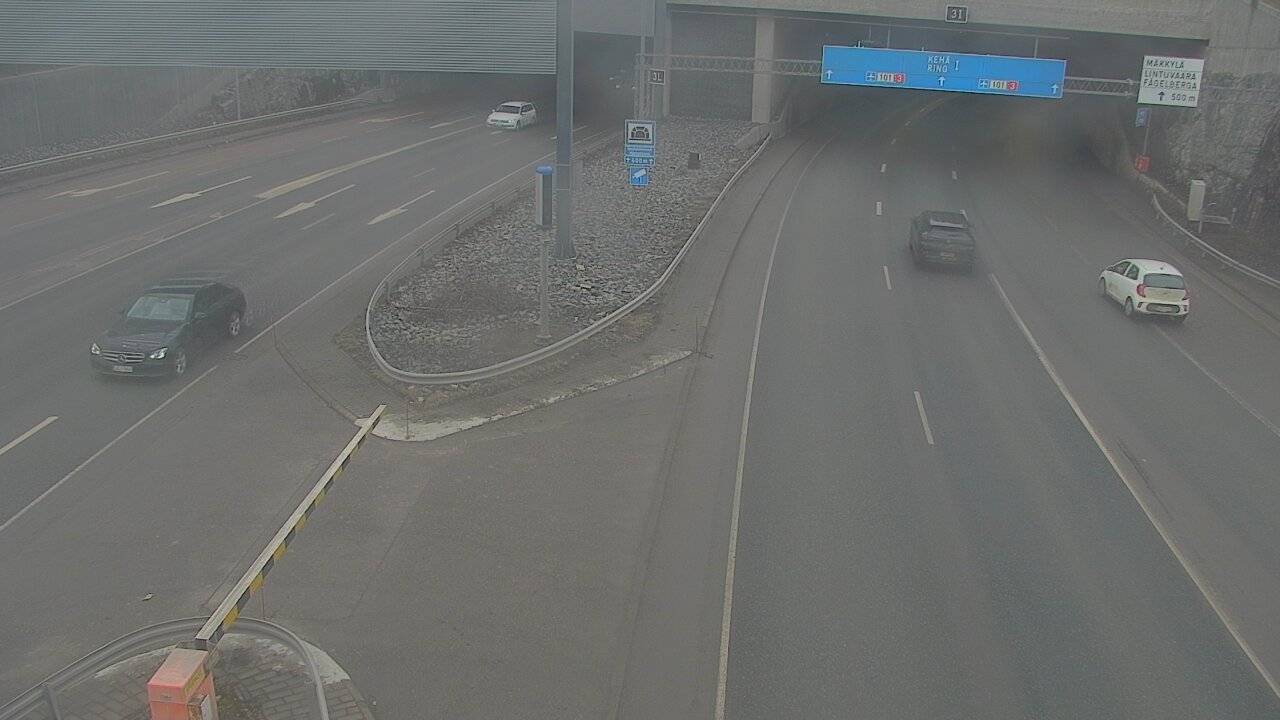 Weather Camera Image Väg 101 Mestarintunneli, puomi, Espoo, Uusimaa