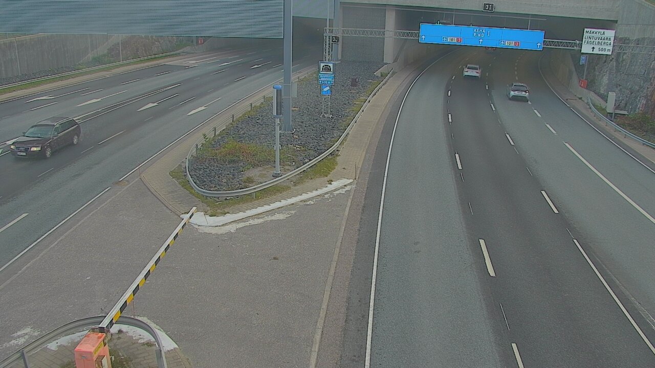 Weather Camera Image Väg 101 Mestarintunneli, puomi, Espoo, Uusimaa