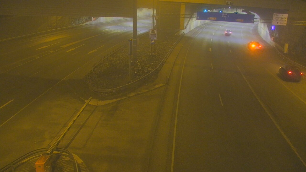 Weather Camera Image Väg 101 Mestarintunneli, puomi, Espoo, Uusimaa