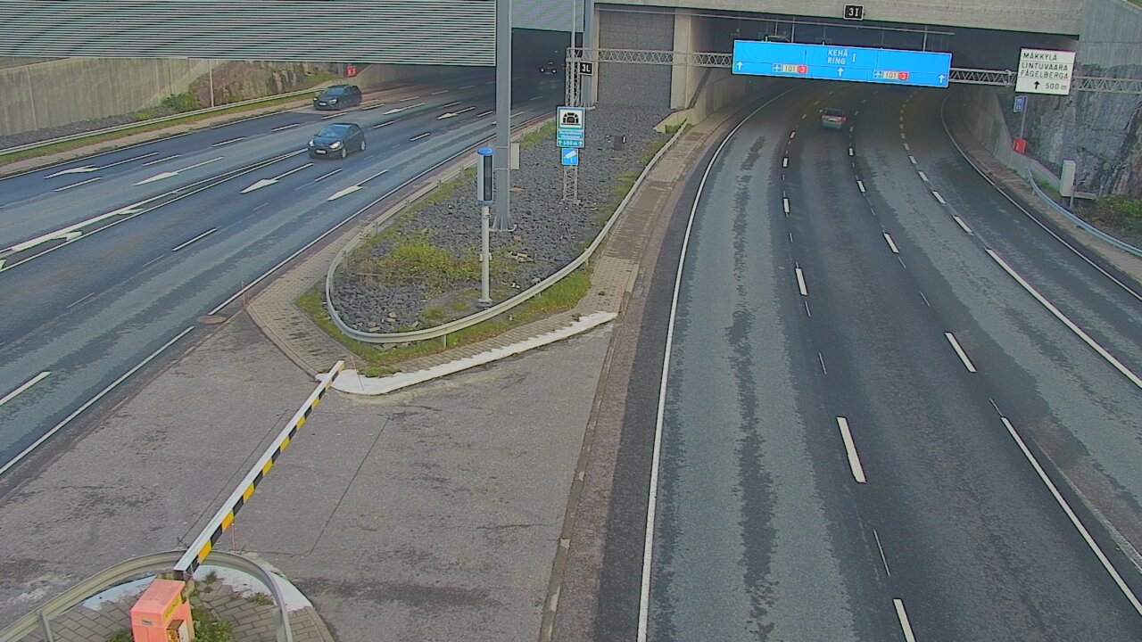 Weather Camera Image Road 101 Mestarintunneli, puomi, Espoo, Uusimaa