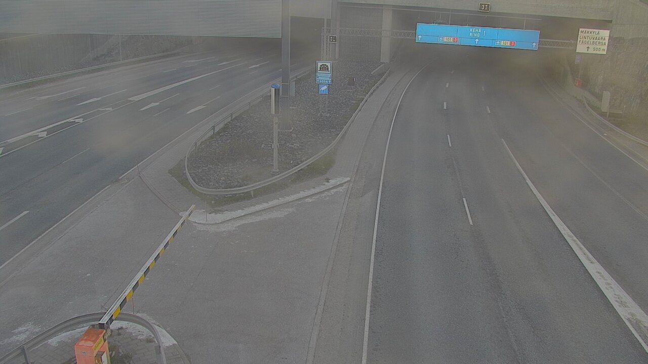 Weather Camera Image Väg 101 Mestarintunneli, puomi, Espoo, Uusimaa