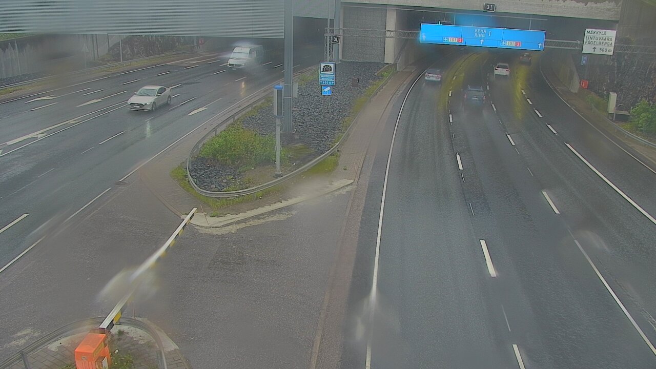 Weather Camera Image Road 101 Mestarintunneli, puomi, Espoo, Uusimaa