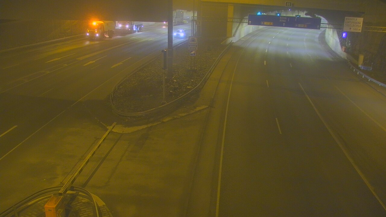 Weather Camera Image Väg 101 Mestarintunneli, puomi, Espoo, Uusimaa