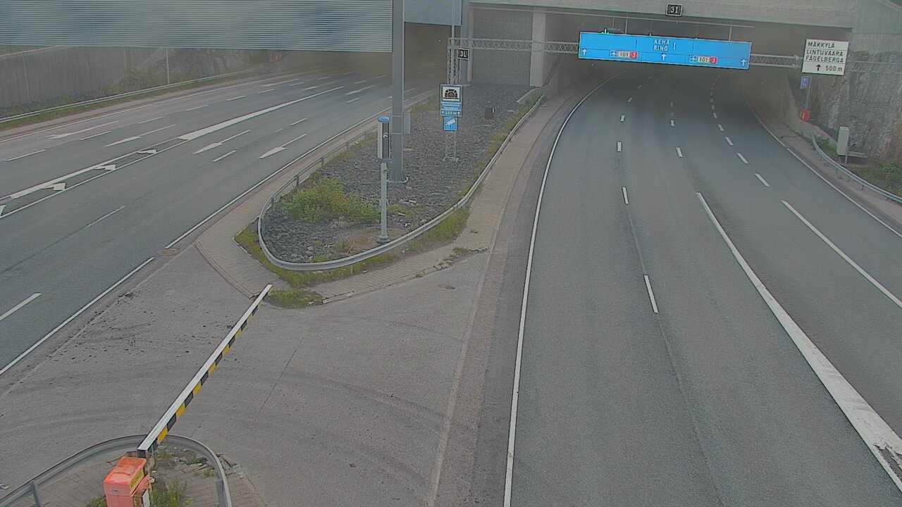 Weather Camera Image Väg 101 Mestarintunneli, puomi, Espoo, Uusimaa