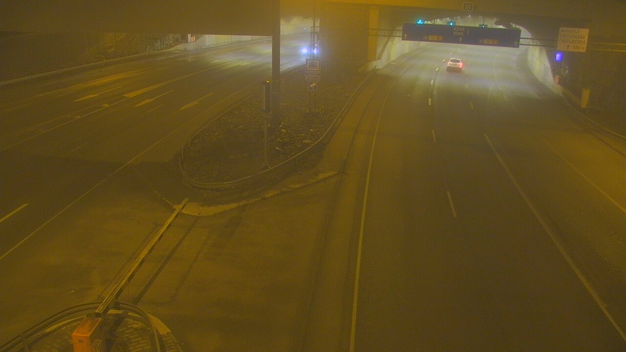 Weather Camera Image Väg 101 Mestarintunneli, puomi, Espoo, Uusimaa