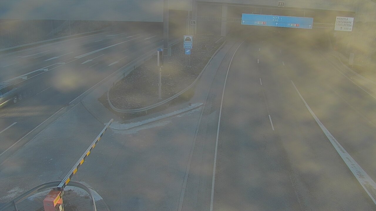 Weather Camera Image Väg 101 Mestarintunneli, puomi, Espoo, Uusimaa