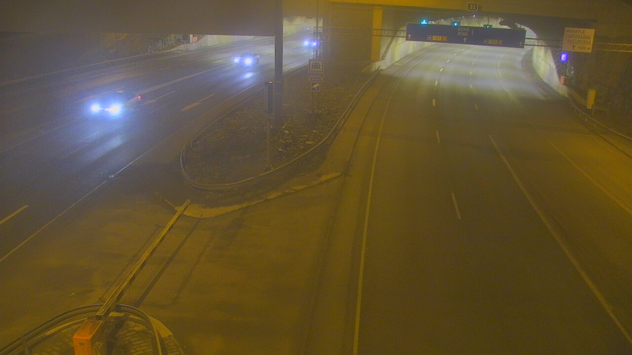 Weather Camera Image Väg 101 Mestarintunneli, puomi, Espoo, Uusimaa