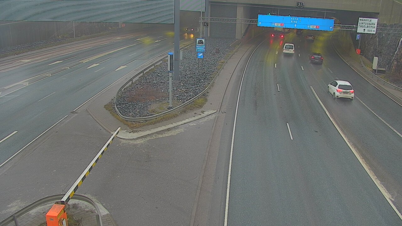 Weather Camera Image Väg 101 Mestarintunneli, puomi, Espoo, Uusimaa