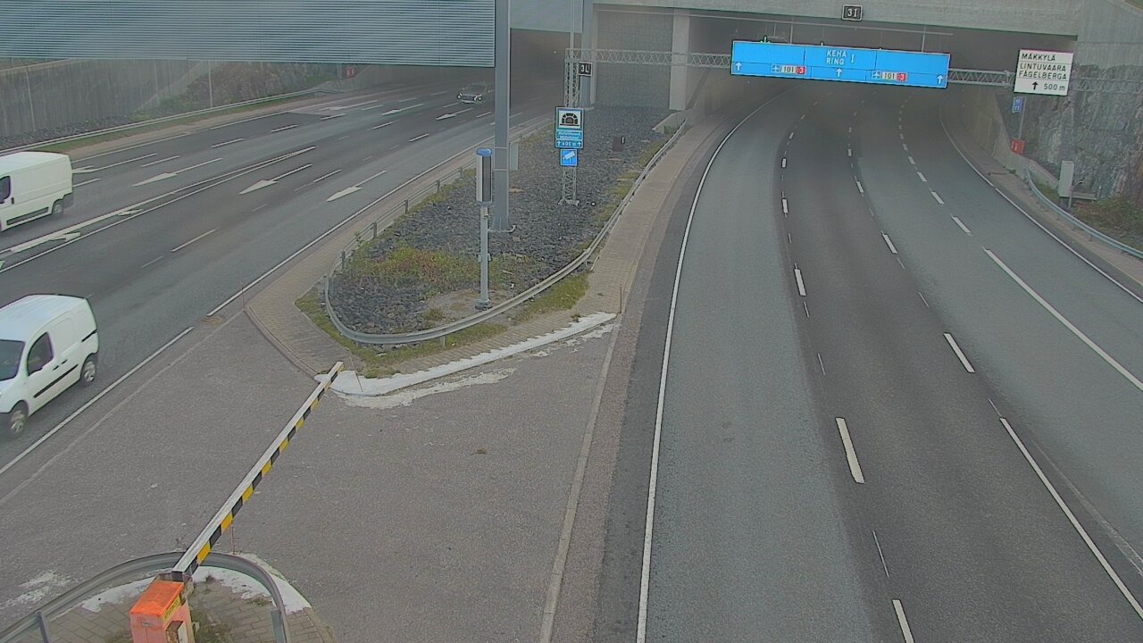 Weather Camera Image Väg 101 Mestarintunneli, puomi, Espoo, Uusimaa