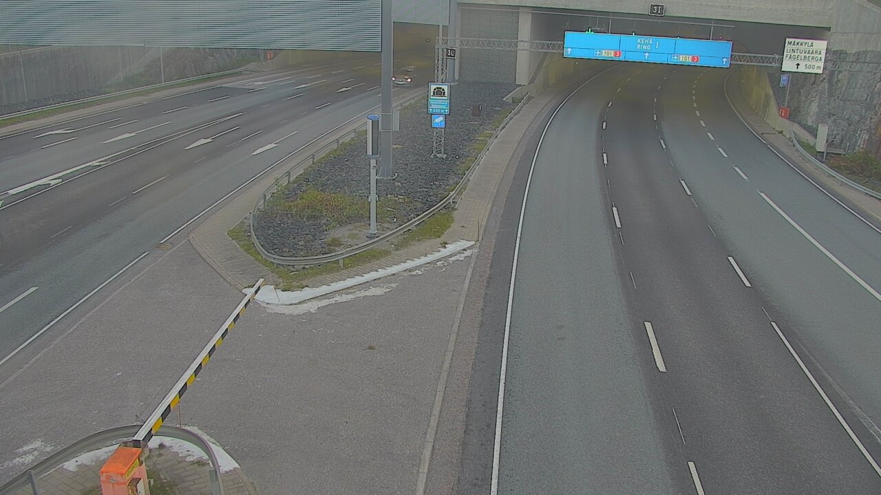 Weather Camera Image Väg 101 Mestarintunneli, puomi, Espoo, Uusimaa