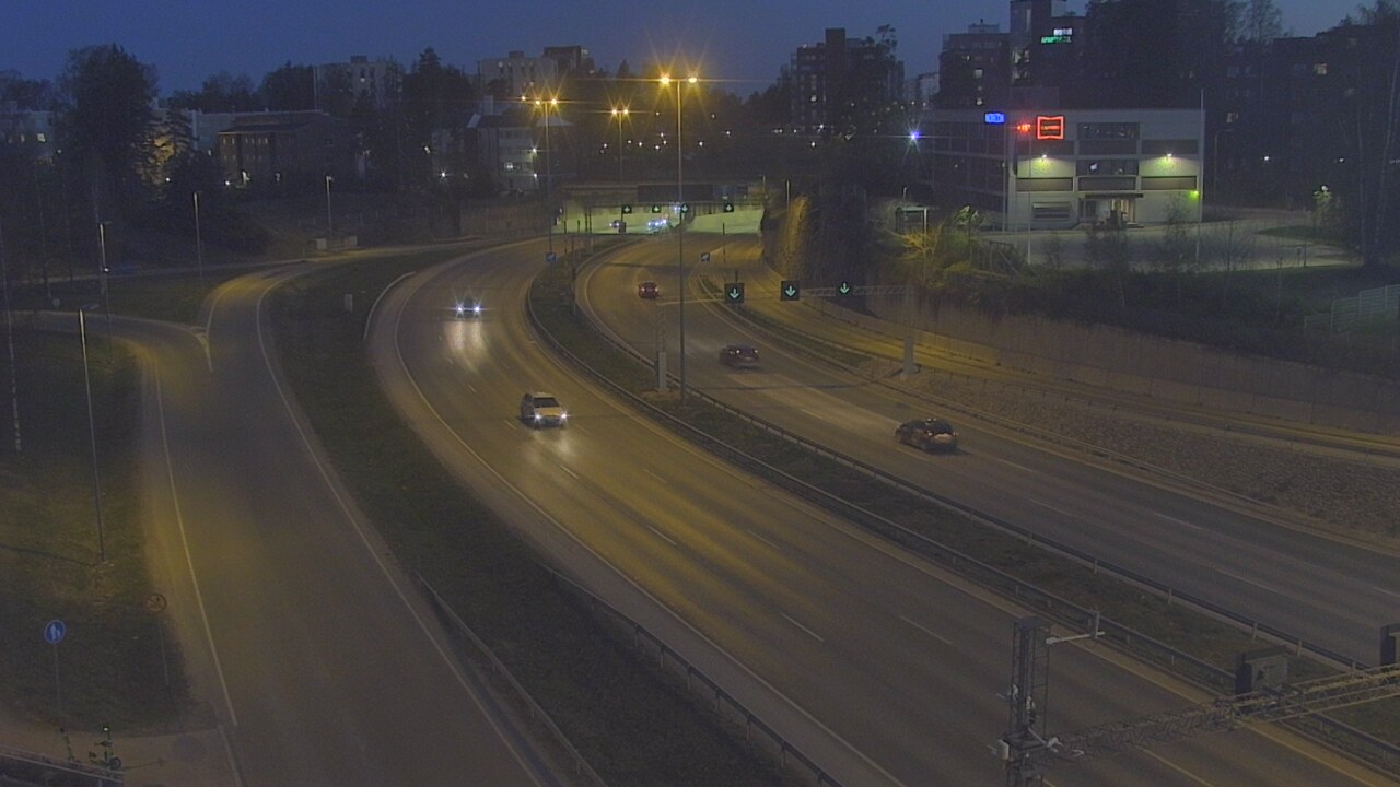 Weather Camera Image Road 101 Espoo, Vallikallio, Espoo, Uusimaa