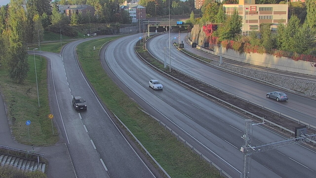 Weather Camera Image Road 101 Espoo, Vallikallio, Espoo, Uusimaa