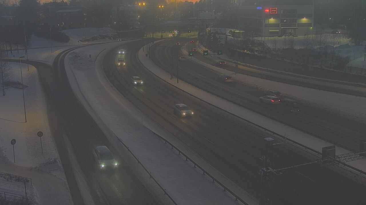 Weather Camera Image Road 101 Espoo, Vallikallio, Espoo, Uusimaa
