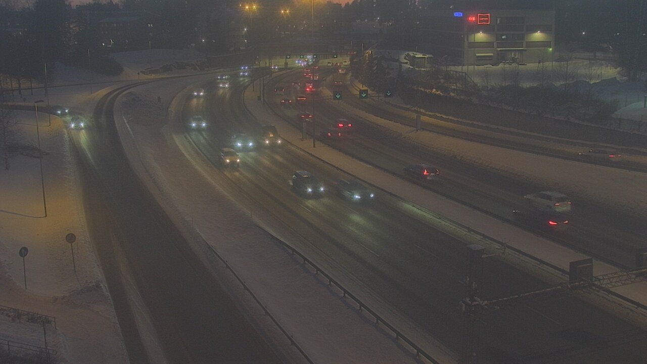 Weather Camera Image Road 101 Espoo, Vallikallio, Espoo, Uusimaa