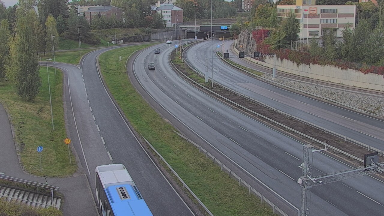Weather Camera Image Road 101 Espoo, Vallikallio, Espoo, Uusimaa