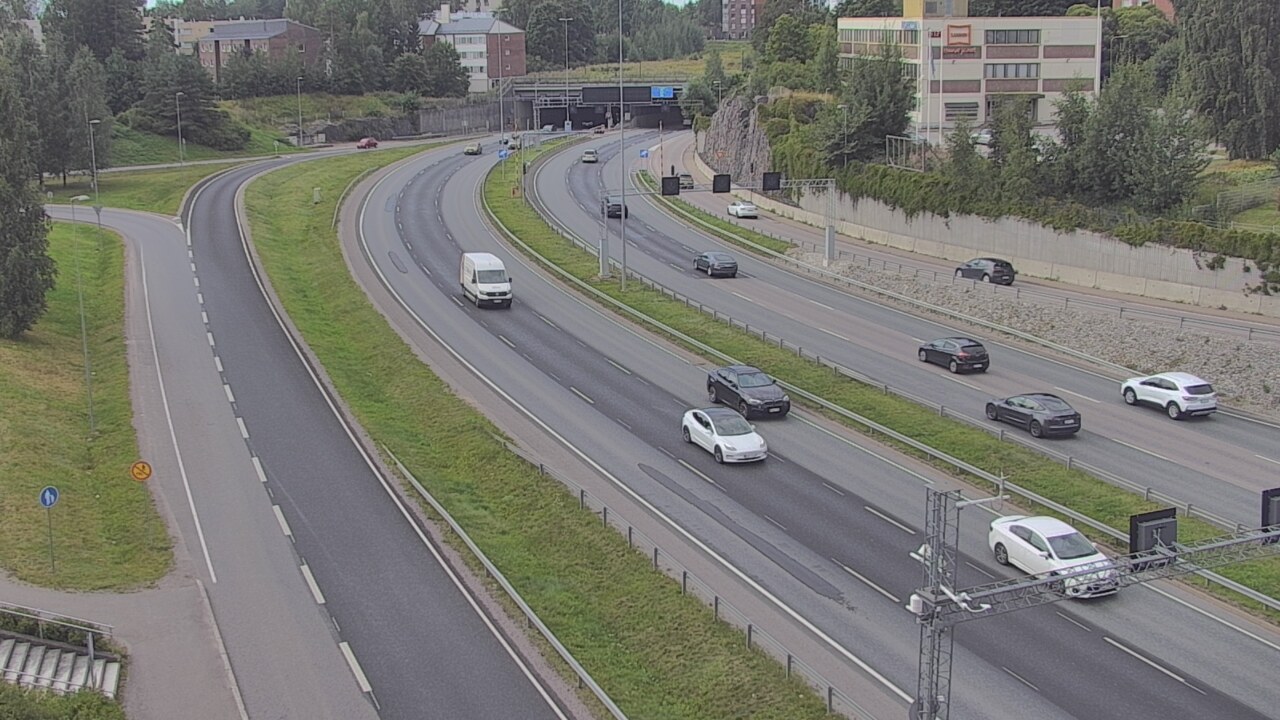 Weather Camera Image Road 101 Espoo, Vallikallio, Espoo, Uusimaa