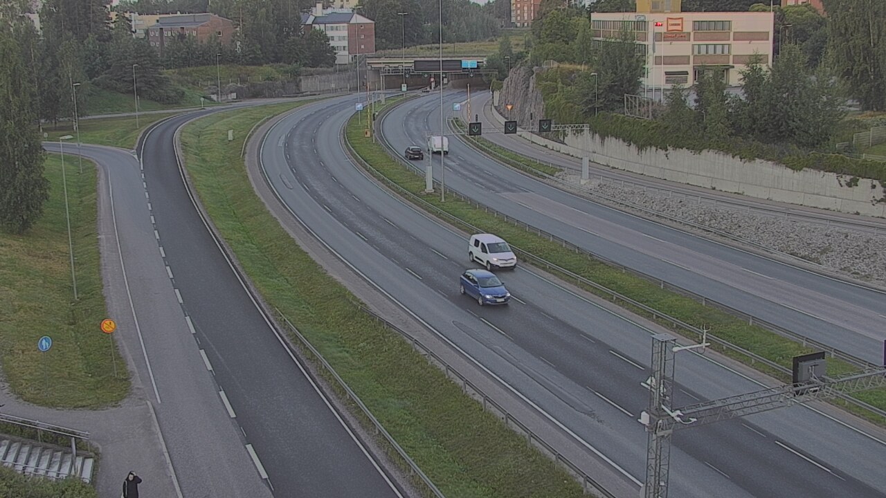 Weather Camera Image Road 101 Espoo, Vallikallio, Espoo, Uusimaa
