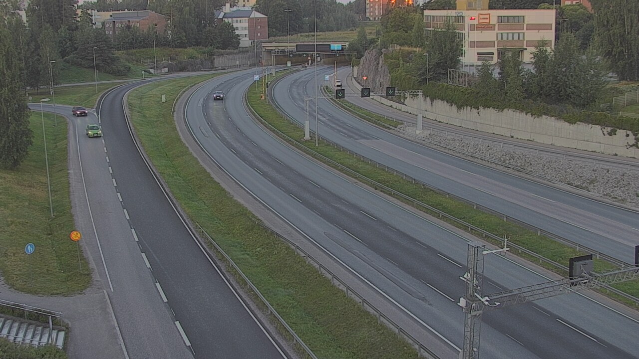 Weather Camera Image Road 101 Espoo, Vallikallio, Espoo, Uusimaa