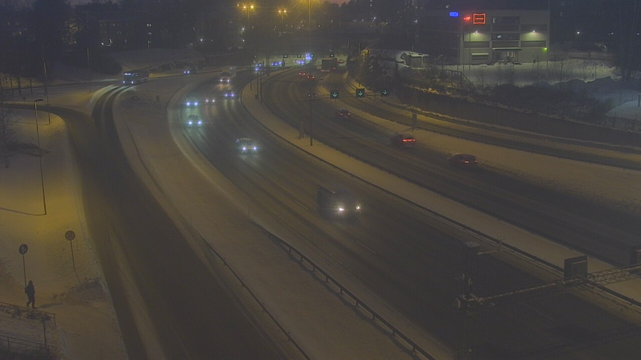 Weather Camera Image Road 101 Espoo, Vallikallio, Espoo, Uusimaa