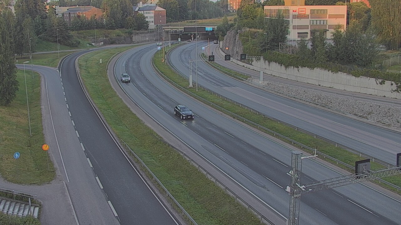 Weather Camera Image Road 101 Espoo, Vallikallio, Espoo, Uusimaa
