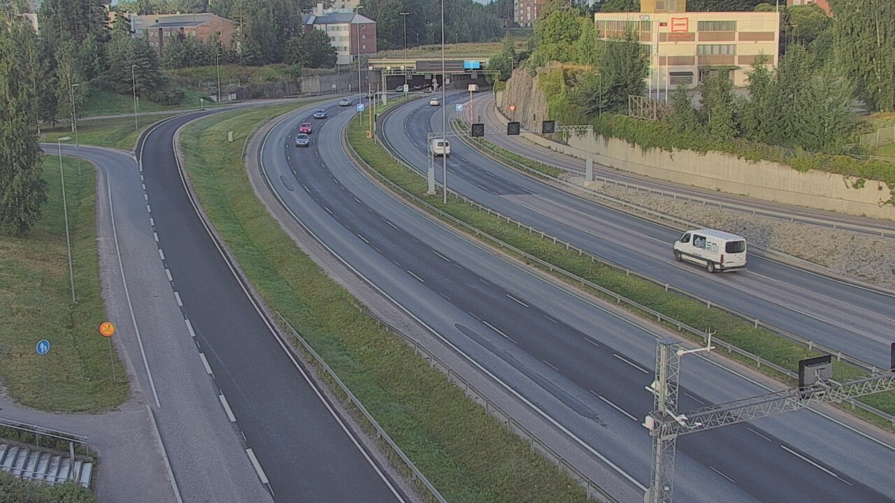 Weather Camera Image Road 101 Espoo, Vallikallio, Espoo, Uusimaa