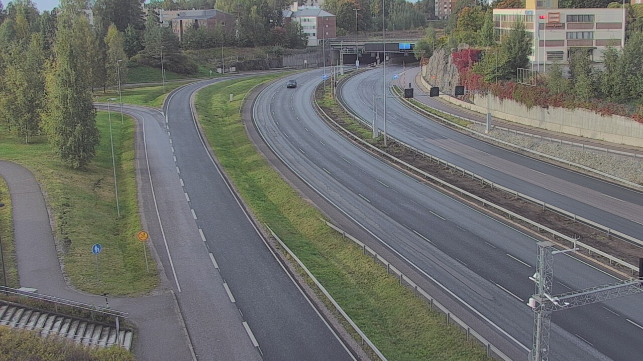Weather Camera Image Road 101 Espoo, Vallikallio, Espoo, Uusimaa