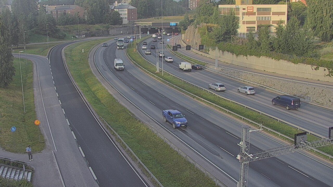 Weather Camera Image Road 101 Espoo, Vallikallio, Espoo, Uusimaa