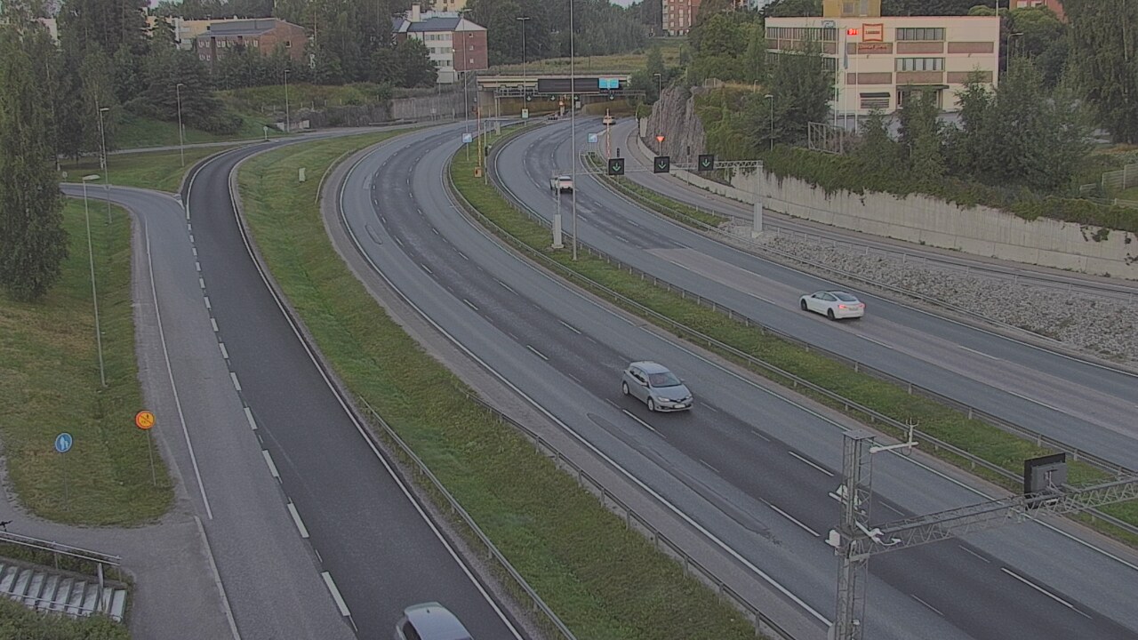 Weather Camera Image Road 101 Espoo, Vallikallio, Espoo, Uusimaa