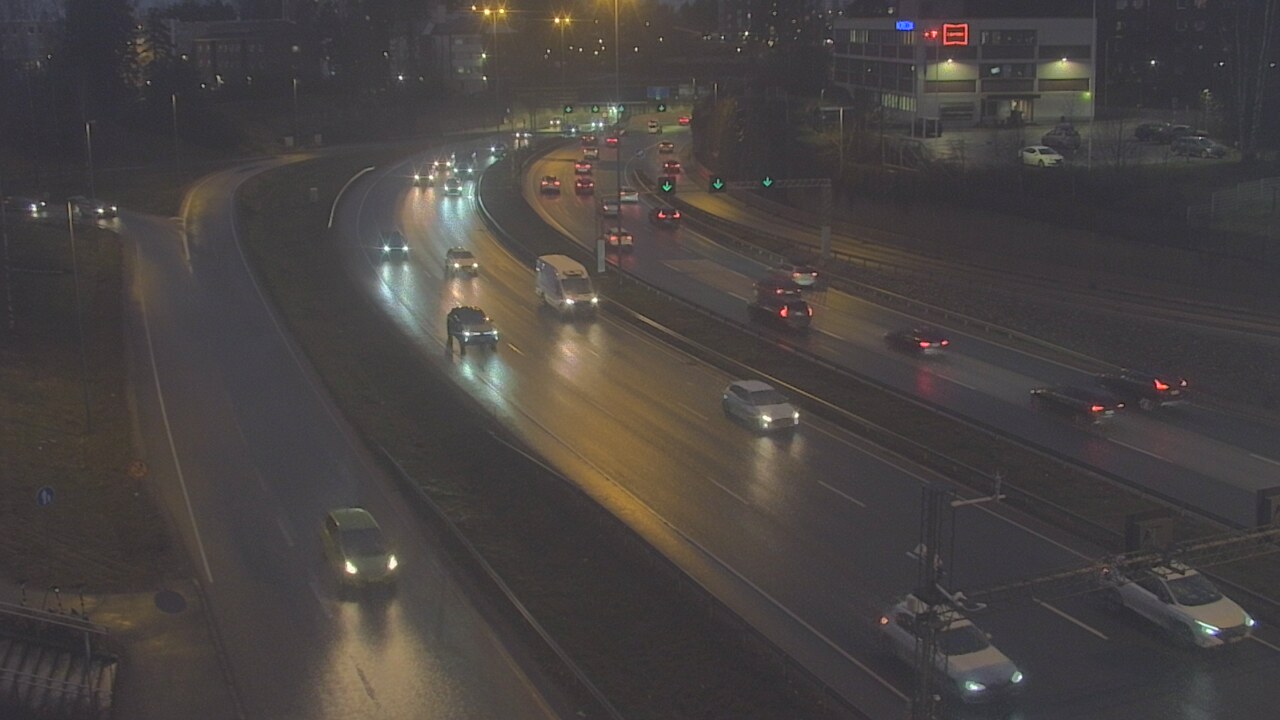 Weather Camera Image Road 101 Espoo, Vallikallio, Espoo, Uusimaa