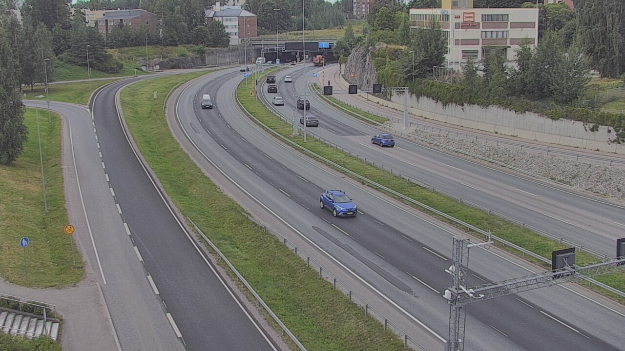 Weather Camera Image Road 101 Espoo, Vallikallio, Espoo, Uusimaa