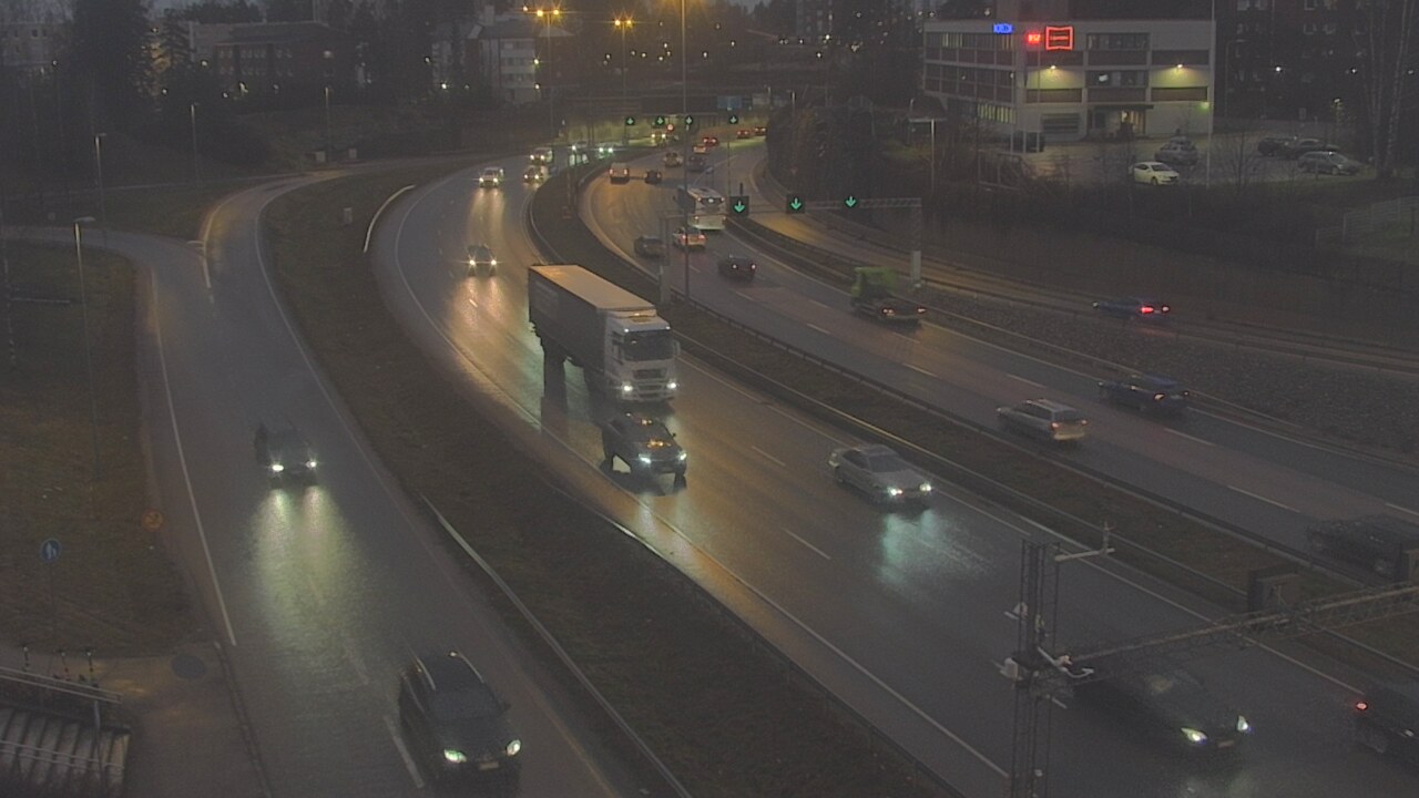 Weather Camera Image Road 101 Espoo, Vallikallio, Espoo, Uusimaa