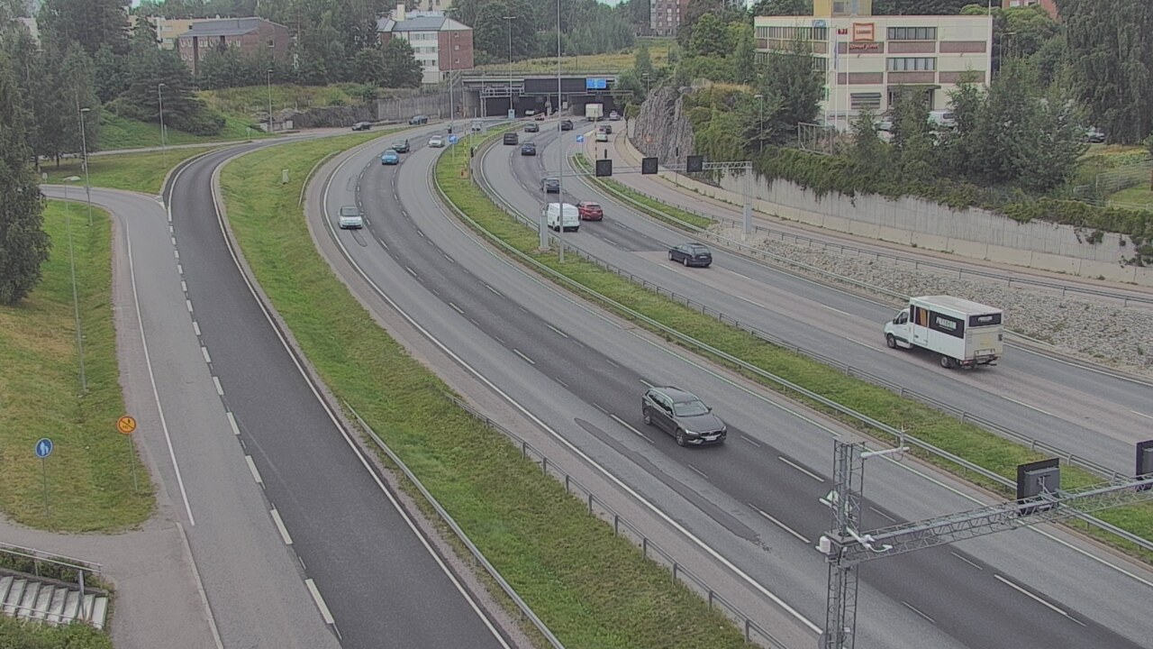 Weather Camera Image Road 101 Espoo, Vallikallio, Espoo, Uusimaa