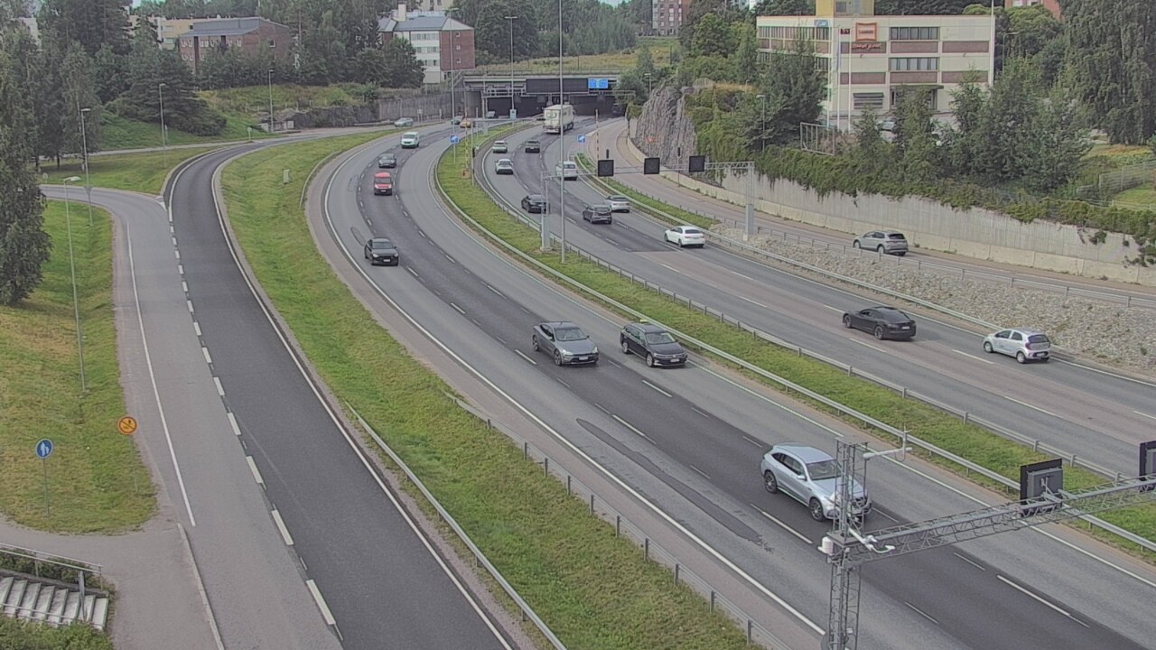 Weather Camera Image Road 101 Espoo, Vallikallio, Espoo, Uusimaa